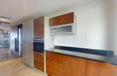 Departamento en Venta | Playa Mujeres, Cancún | Frente al Mar