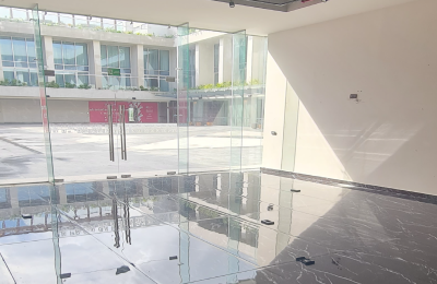 Local 9 | 10/34 Midtown Shops