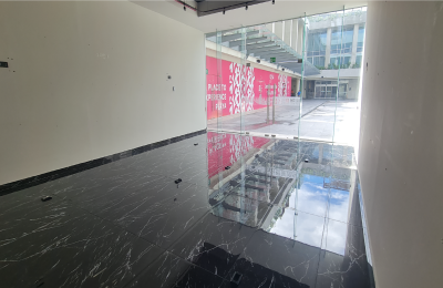 Local 9 | 10/34 Midtown Shops