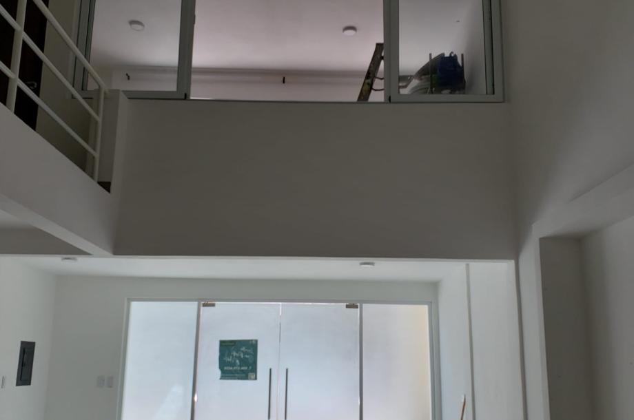 Local en Renta tipo Loft Doble Altura | Condominio Flamingos-8