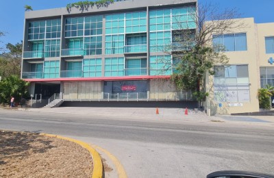 Locales en Venta | Triumph Tower