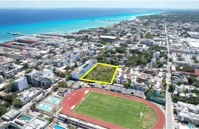 Terreno en venta | Centro de Playa del Carmen